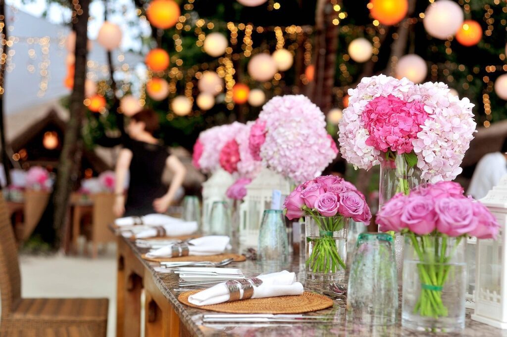 7 Stunning & Heartfelt Personalized Flower Arrangements