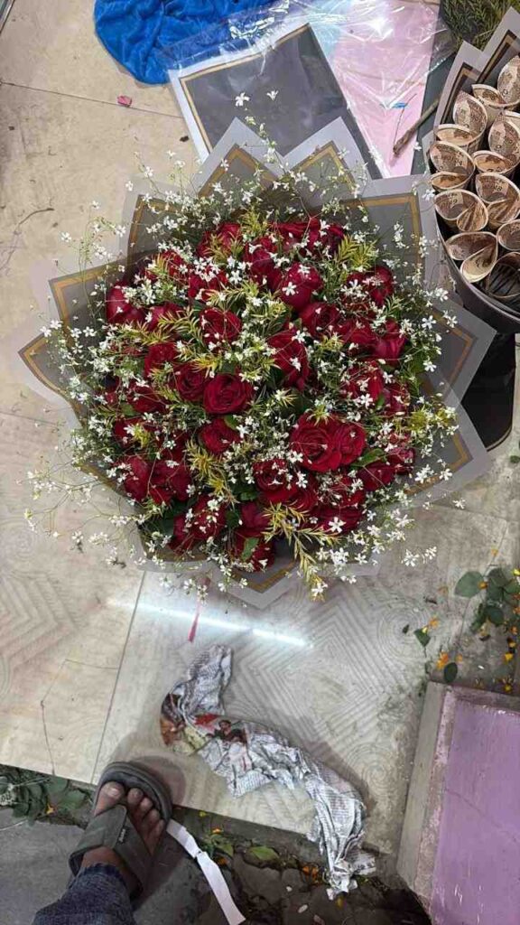 5 Perfect Flowers to Gift Your Girlfriend on Her Birthday